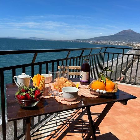 Bed and Breakfast Vip Sul Mare Кастелламмаре-ди-Стабия Экстерьер фото
